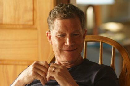 Dylan Walsh ammette di essere rimasto colpito dalla popolarità della "accesa rivalità" e dice che "non se l'aspettava"