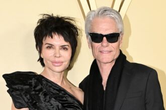 Lisa Rinna sulla vita sessuale di Harry Hamlin, la sessualità