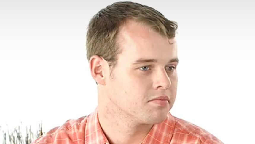 Joseph Duggar avrebbe confessato abusi sessuali al telefono con il padre della vittima mentre i poliziotti ascoltavano