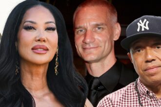 Kimora Lee Simmons vuole eliminare il cognome di Russell (TIENI PREMUTO)
