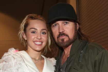 Miley Cyrus sulla presenza di Billy Ray Cyrus durante l'infanzia Fame