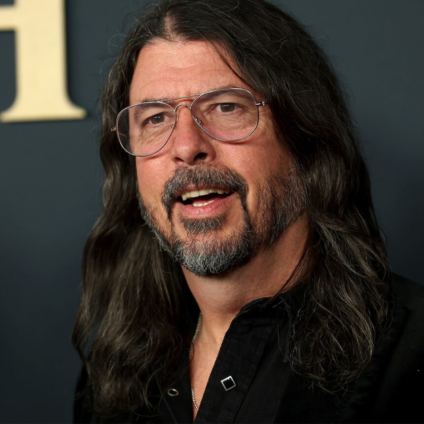 Dave Grohl sulla terapia dopo la relazione, ammissione del bambino
