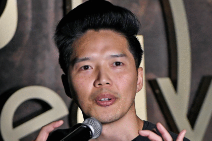 Il comico e attore Alex Duong è morto a 42 anni