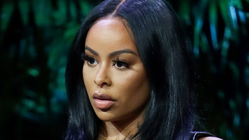 La star di "Love & Hip Hop" Alexis Skyy denunciata per presunto attacco all'ingresso di un appartamento