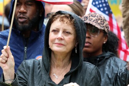 Cosa significa la protesta "No Kings"? Scopri il suo scopo qui: la vita di Hollywood