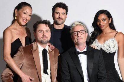 Il creatore di Heated Rivalry, Jacob Tierney, conferma altri 2 punti della trama che saranno inclusi nella seconda stagione