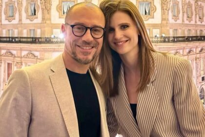 ''Sono stato possessivo e geloso'': Stefano Accorsi, 55 anni compiuti, svela come è riuscito a cambiare - Gossip.it