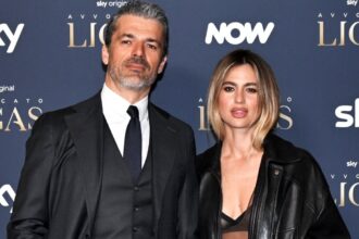 Luca Argentero e Cristina Marino sul red carpet a Milano per la serie tv in cui recitano insieme: guarda - Gossip.it