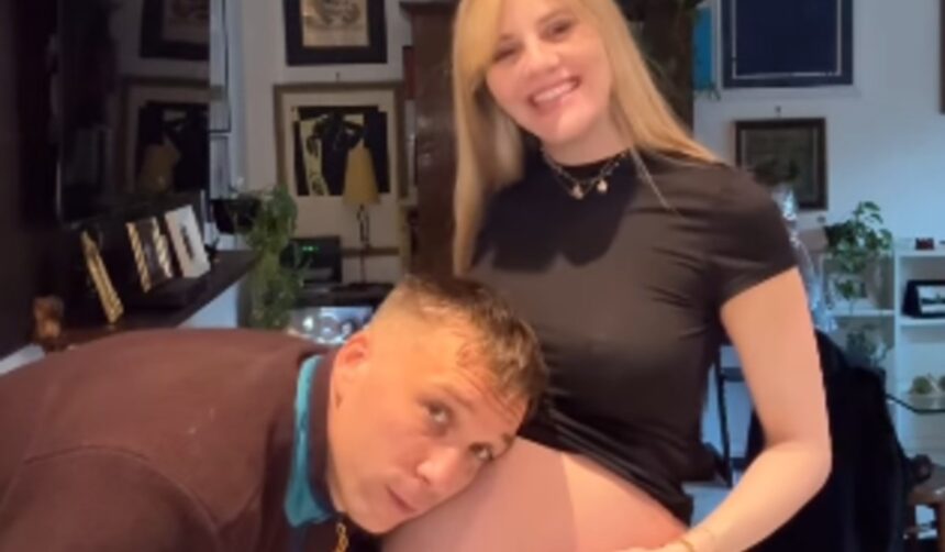 ''Manca sempre meno'': Arianna Montefiori mostra il pancione di 9 mesi insieme al marito Briga - Gossip.it