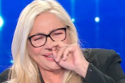 ''In realtà non lo vedo più'': Mara Venier in diretta tv fa una confessione 'hot' a Elettra Lamborghini - Gossip.it