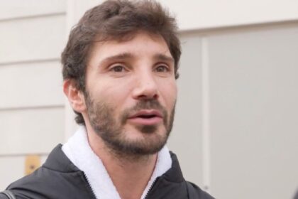 ''Sarà un anno lungo e intenso'': Stefano De Martino parla di Sanremo 2027 con 'Le Iene' - Gossip.it
