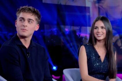 ''Quando l’ho vista mi è piaciuta subito'': Davide Bonolis, figlio di Paolo e di Sonia Bruganelli, in tv insieme alla fidanzata Martina - Gossip.it