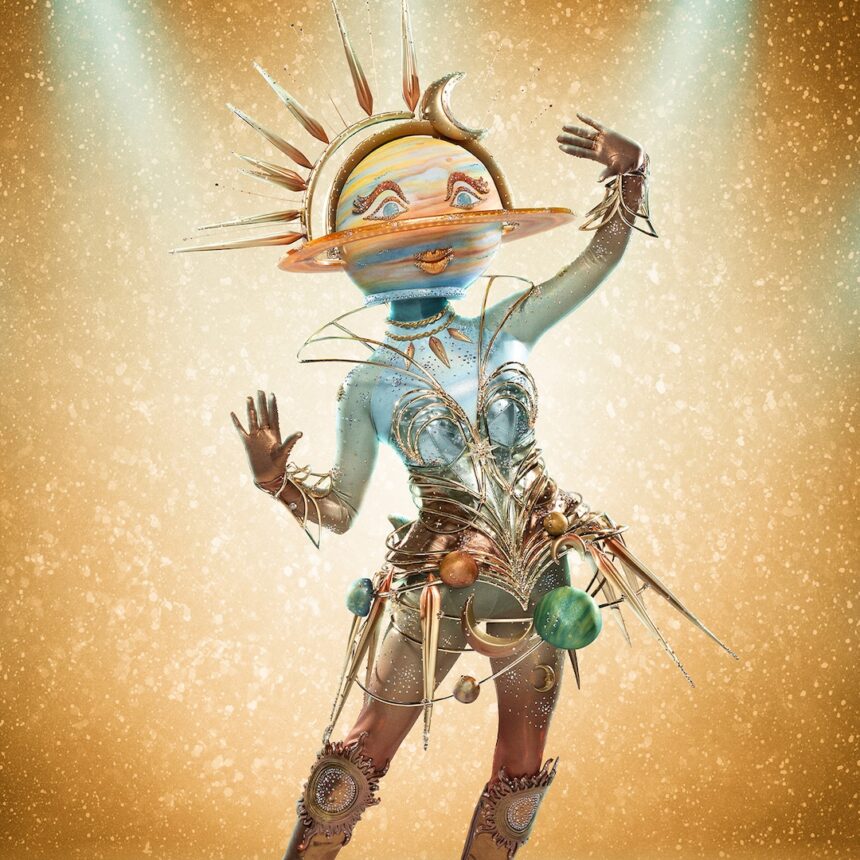 Il cantante mascherato incorona Ashlee Simpson vincitrice della stagione 14