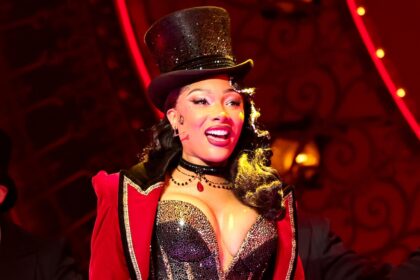 Megan Thee Stallion piange durante il Moulin Rouge! Dopo la rottura di Klay Thompson