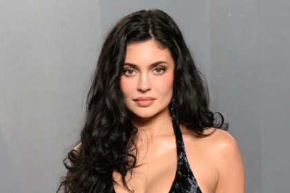 Kylie Jenner condivide uno sguardo alla cucina di New Hidden Hills Home