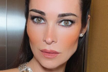 ''Devastante'': Manuela Arcuri confessa come ha realmente vissuto la separazione dal marito - Gossip.it