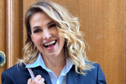 ''A breve la verità'': Barbara d’Urso rompe il silenzio sui social sulla causa a Mediaset che replica - Gossip.it