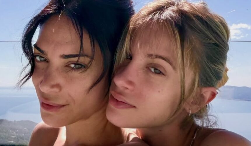 ''Iannone si infuria, Franceska entra in crisi, piange'': Selvaggia Lucarelli ricostruisce l’inizio della storia tra Elodie e la Nuredini - Gossip.it