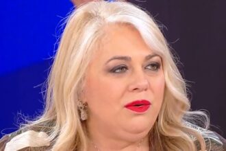 ''Non è semplice'': Rossella Erra in tv svela quanti chili ha perso in due anni con la dieta - Gossip.it