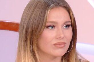''Ci sono rimasta malissimo'': Jasmine Carrisi in tv parla dei commenti razzisti ricevuti per il fidanzato di origine marocchina - Gossip.it