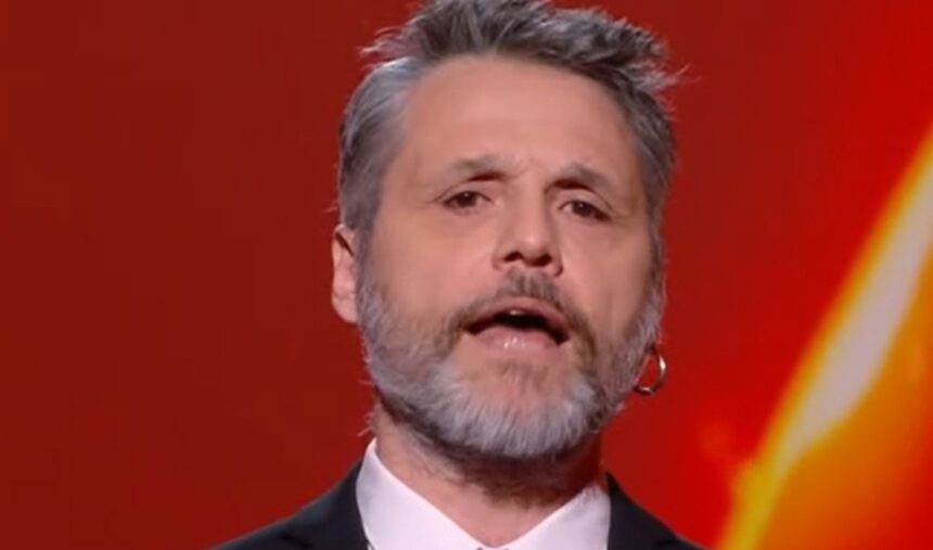 ''Le sostanze e la depressione, sono un uomo con molte ferite'': Angelo Pisani si racconta nel monologo a Le Iene - Gossip.it