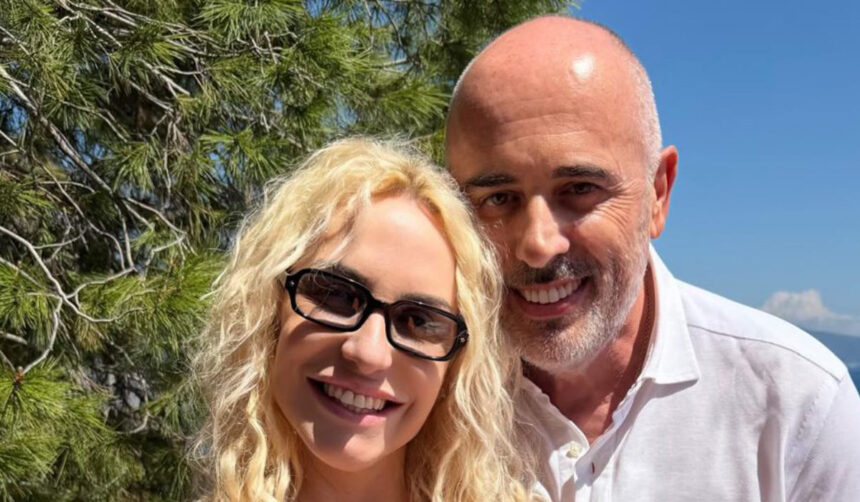 ''Dieci sono anche nostri'': Antonella Clerici festeggia i 60 anni del compagno Vittorio Garrone con una dolce dedica, foto - Gossip.it