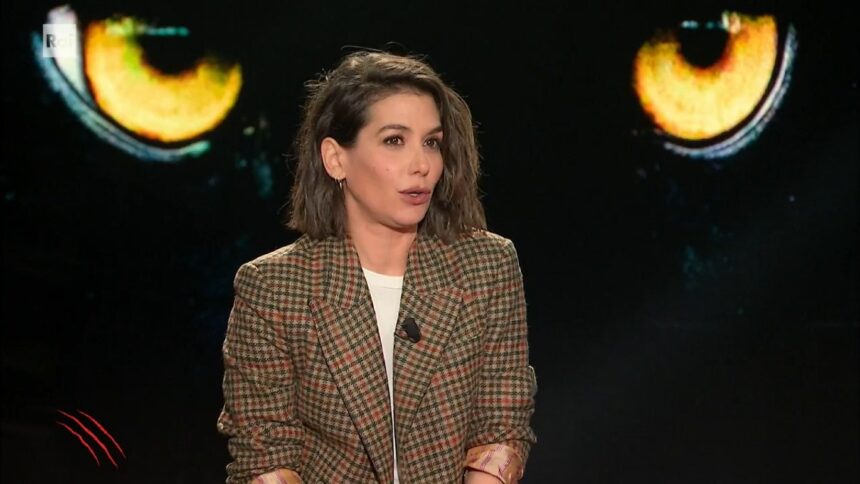 ''La gente dice che so’ pazza'': Giulia Michelini a Belve parla della sua ansia e smentisce di essere inaffidabile - Gossip.it