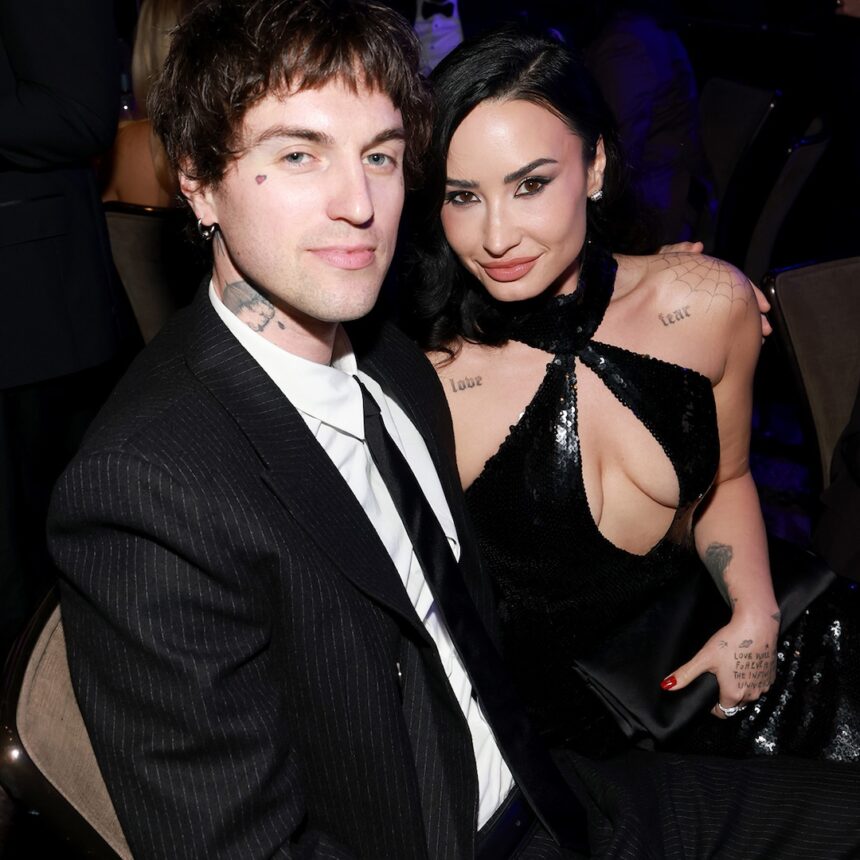 Dentro Demi Lovato, la storia d'amore degli Jutes