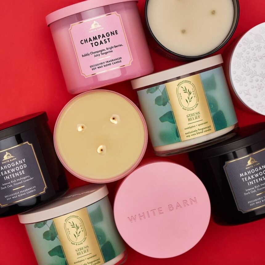 Rara offerta di candele a 3 stoppini Bath & Body Works per $ 12,95 (normalmente $ 25)