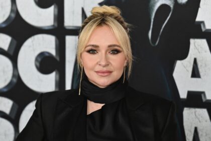 Di chi è la cantante britannica di cui parla Hayden Panettiere nel suo libro? – Vita hollywoodiana