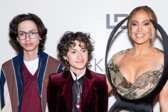 Cosa sapere sui gemelli Max ed Emme "Oskar" - Vita a Hollywood
