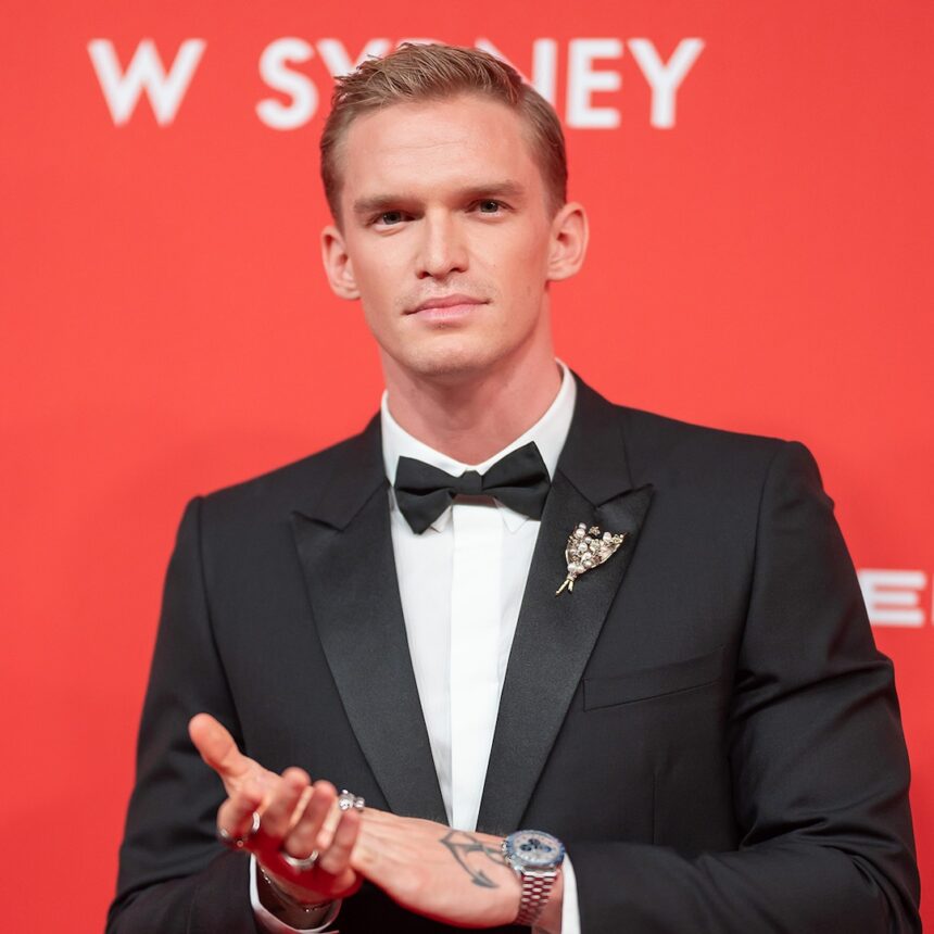 Cody Simpson descrive l'emorragia delle corde vocali