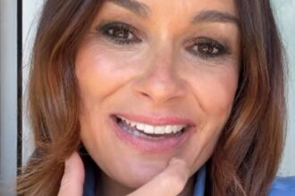 ''Di quei 16 persi ne ho ripresi 6'': Alena Seredova parla dei chili che ha rimesso su dopo la dieta e svela il suo percorso - Gossip.it