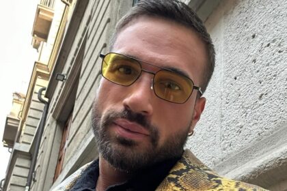Un ex tronista di Uomini e Donne sul set de Il Diavolo Veste Prada 2: ecco chi ha recitato nel film - Gossip.it