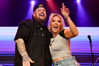Perché Jelly Roll ha chiesto il divorzio da sua moglie Bunnie XO? – Vita hollywoodiana