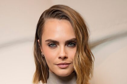 Cara Delevingne conferma di essere uscita con Amber Heard dopo la rottura di Johnny Depp