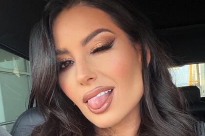 ''Io lo uso'': Elisabetta Gregoraci ammette di ritoccare le foto pubblicate sui social e ne spiega il motivo - Gossip.it