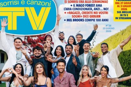 ''Preparate i fazzoletti!'': Filippo Bisciglia posa in copertina con le sette coppie protagoniste di Temptation Island - Gossip.it