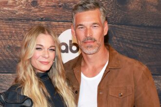 LeAnn Rimes e Eddie Cibrian condividono la foto della vasca idromassaggio bollente dal viaggio