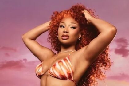 La linea bikini Walmart di Megan Thee Stallion regala una vacanza in villa sull'isola