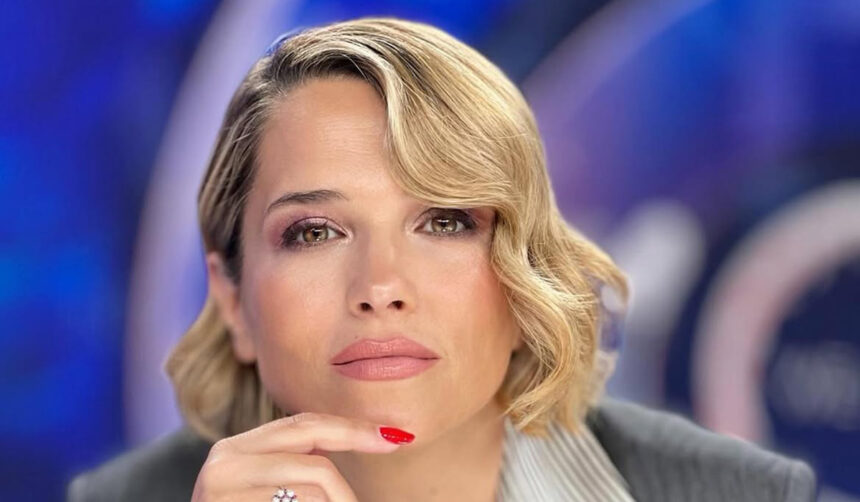 “Il lutto non è un lusso”: Francesca Barra racconta il dolore per la morte del padre stroncato da una malattia fulminante - Gossip.it