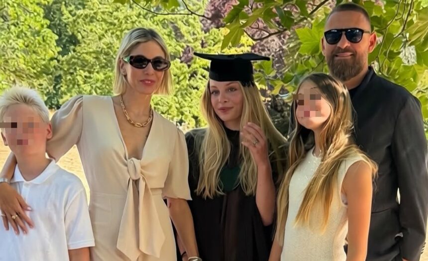 Daniele De Rossi festeggia la fine del college della figlia Gaia
