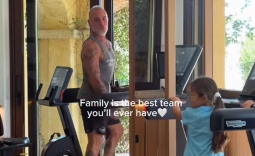 Gianluca Vacchi si allena con la figlia Blu Jerusalema