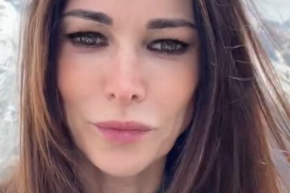 Manuela Arcuri e la separazione da Giovanni Di Gianfrancesco: ecco quanto percepirebbe di mantenimento l’attrice - Gossip.it