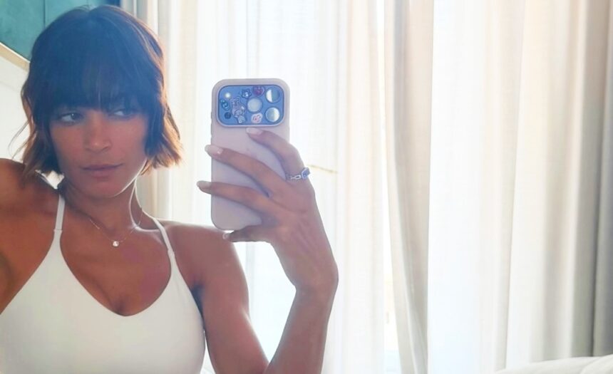 Elodie cambia ancora look: il nuovo caschetto con frangetta conquista tutti, guarda - Gossip.it