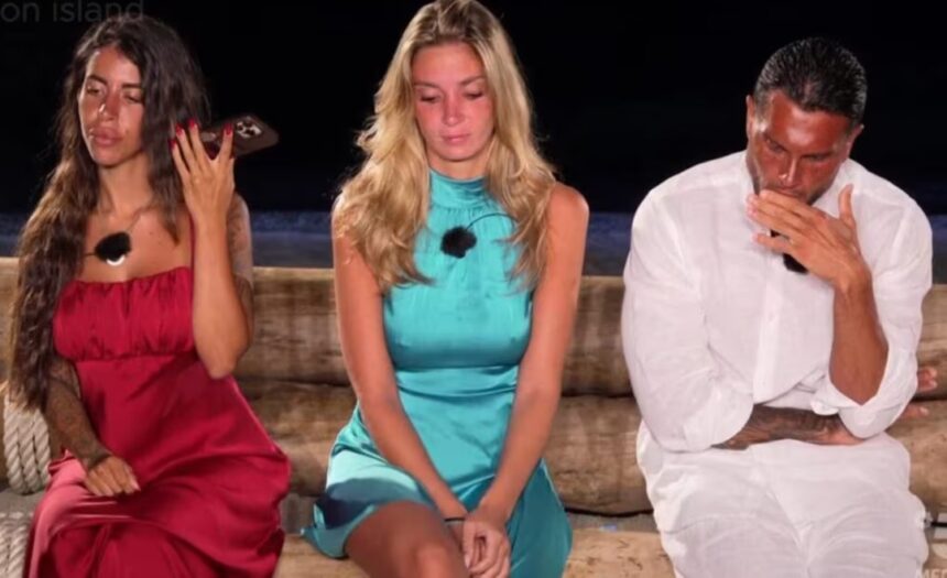 Temptation Island, “Fammi vedere le chat”: Alessandra e Rosario al falò di confronto con la tentatrice Giada - Gossip.it