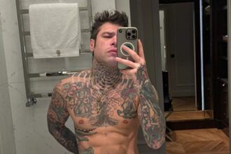 Fedez ricoverato in ospedale dopo la corsa al pronto soccorso: cosa sappiamo - Gossip.it