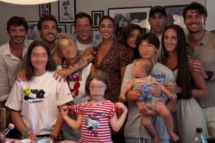 “Com'è meravigliosa una famiglia unita!”: Belen Rodriguez festeggia il compleanno della figlia con gli affetti più cari, da De Martino a Spinalbese - Gossip.it