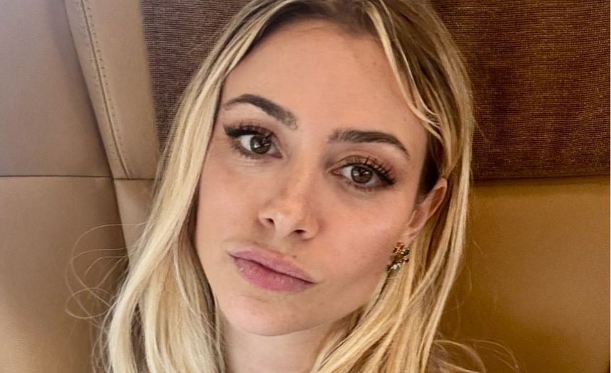“Mi definisco un caso umano”: Martina Stella parla della sua vita sentimentale dopo la separazione - Gossip.it