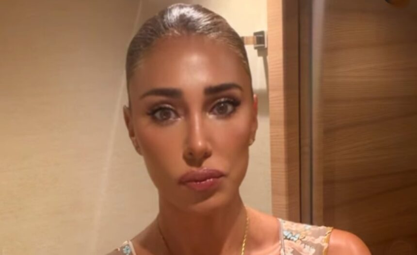Belen smentisce le voci sulla crisi col fidanzato e la rissa in Sardegna: “Un bel vaff*** a chi vive per rovinare la vita agli altri per guadagnare” - Gossip.it